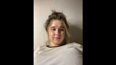 hornygirlh @ stripchat on 20231027