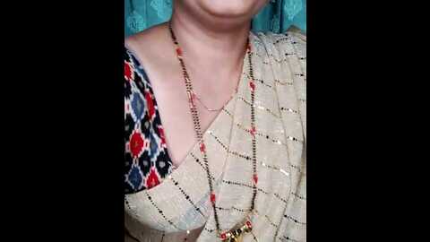 hot_telugu_queen