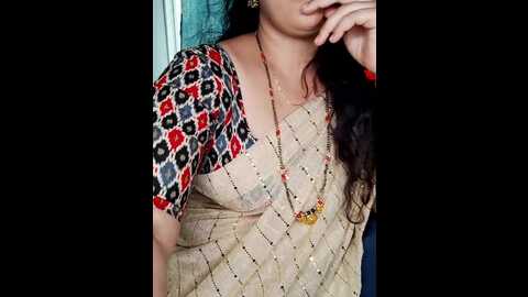 hot_telugu_queen
