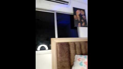 shara_dreams @ stripchat on 20231027