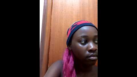 swit_virgin22 @ stripchat on 20231027