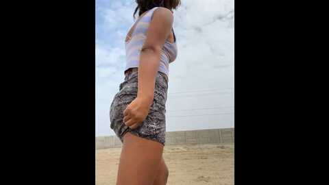 swinger_naomi23 @ stripchat on 20231028