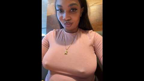 __nessa__ @ stripchat on 20231029