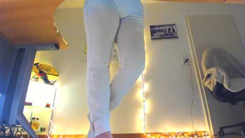 elin25