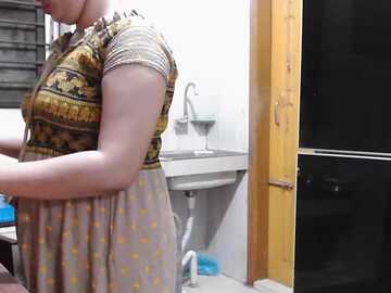 lipasharma @ stripchat on 20231031