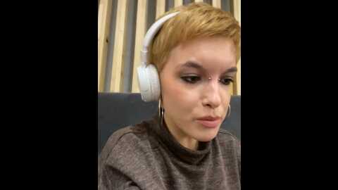 eva_corn @ stripchat on 20231101