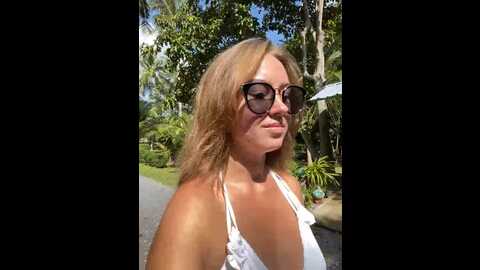 mollystrawberry @ stripchat on 20231101