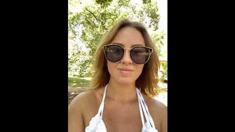 mollystrawberry @ stripchat on 20231101