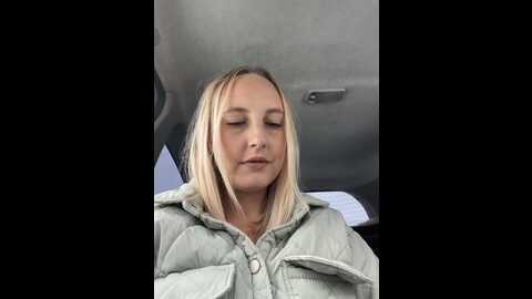 merlindave @ stripchat on 20231102