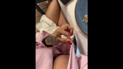 carlaconnor80 @ stripchat on 20231103