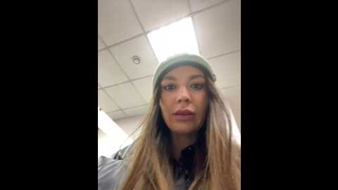 emmacatt @ stripchat on 20231103