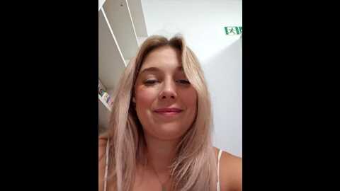 cherryauroraa @ stripchat on 20231106