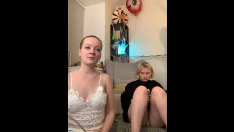 radiants_two @ stripchat on 20231106