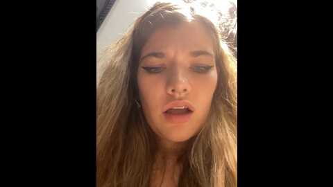 holy_tereza @ stripchat on 20231107