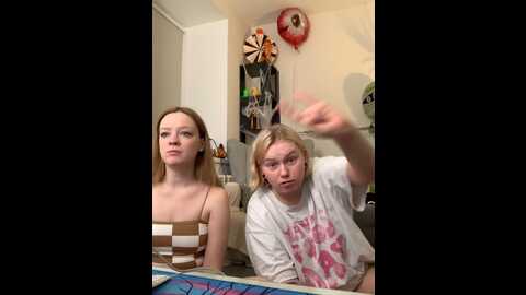 radiants_two @ stripchat on 20231107