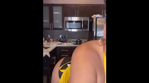 bigbuttbrooklynn @ stripchat on 20231108