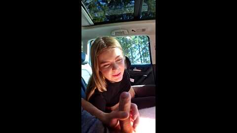 larablond @ stripchat on 20231108