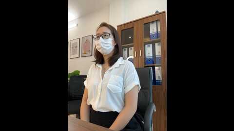 lina_myoffice @ stripchat on 20231109