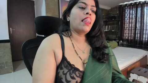 tarivishu23 @ stripchat on 20231109