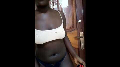 holygrail001 @ stripchat on 20231112