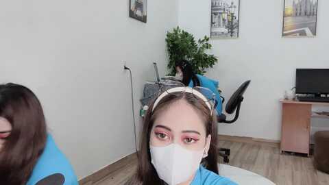 mono_stewardesss @ stripchat on 20231112