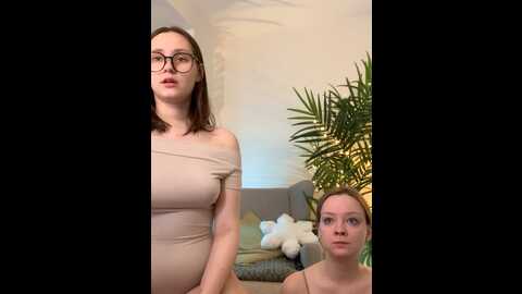 radiants_two @ stripchat on 20231113