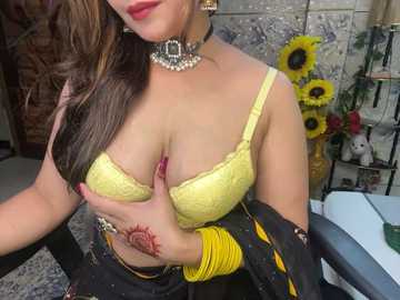 mahimagicdoll_desi @ stripchat on 20240920