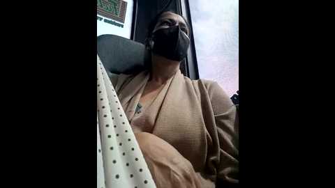 2hotasain4u @ stripchat on 20240922