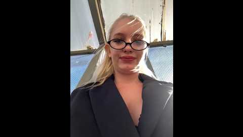 milkyy_wway @ stripchat on 20240922