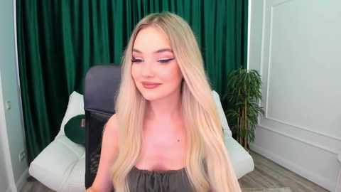 flowerylove_1 @ stripchat on 20240929