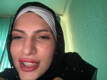 gumusguray @ stripchat on 20241001