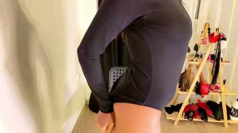 nisha2708 @ stripchat on 20241002