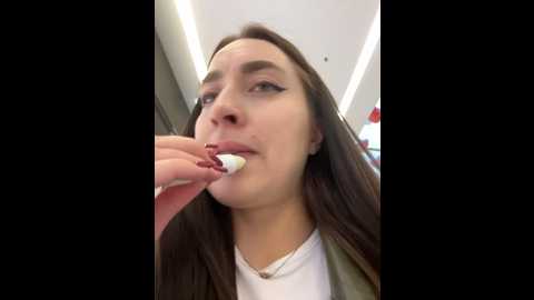 holly_play @ stripchat on 20241003