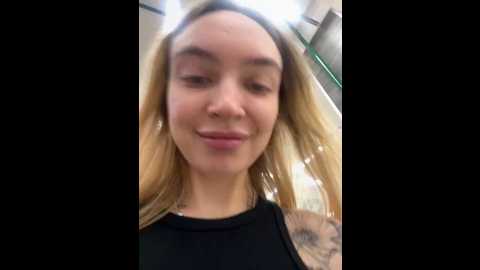 miss_elfie @ stripchat on 20241003