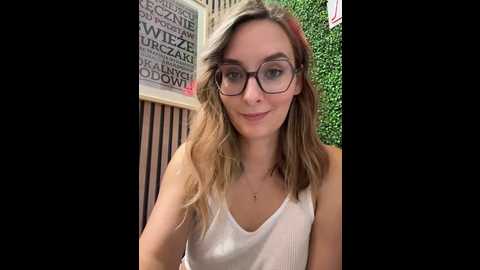 the_snowwhitee @ stripchat on 20241003