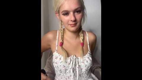 allylove03 @ stripchat on 20241004