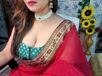 mahimagicdoll_desi @ stripchat on 20241005