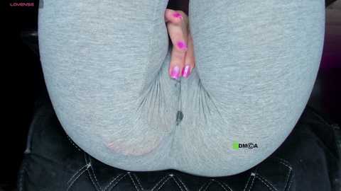 cameltoe_squirt_inpants @ stripchat on 20241006