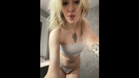 littlebitchess @ stripchat on 20241006