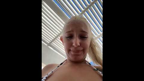 milkyy_wway @ stripchat on 20241006