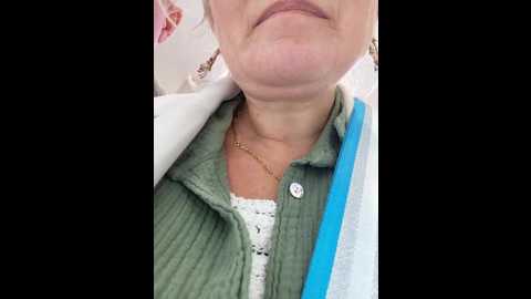 lady_charlyne @ stripchat on 20241009