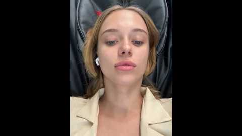 enjoy_my_beauty @ stripchat on 20241011