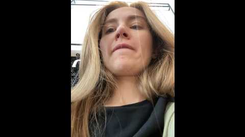 valenciashock @ stripchat on 20241011