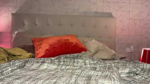 victorialivexx @ stripchat on 20241011