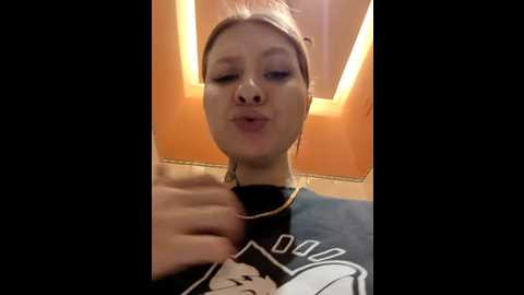 morphine_666 @ stripchat on 20241012