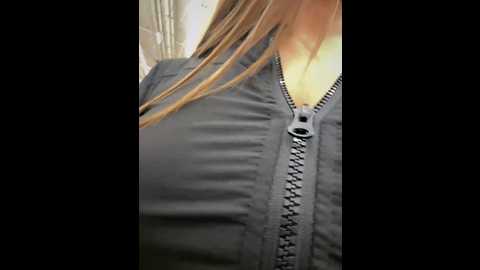syka0001 @ stripchat on 20241012