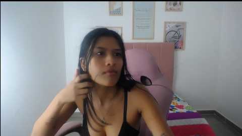_18_laura @ stripchat on 20241015