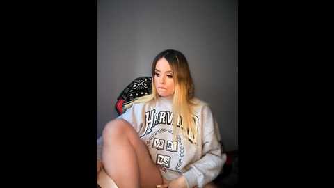 alirawrz @ stripchat on 20241015