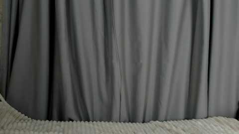 burning_polarity @ stripchat on 20241015