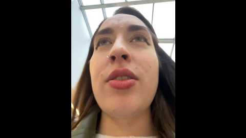 holly_play @ stripchat on 20241015